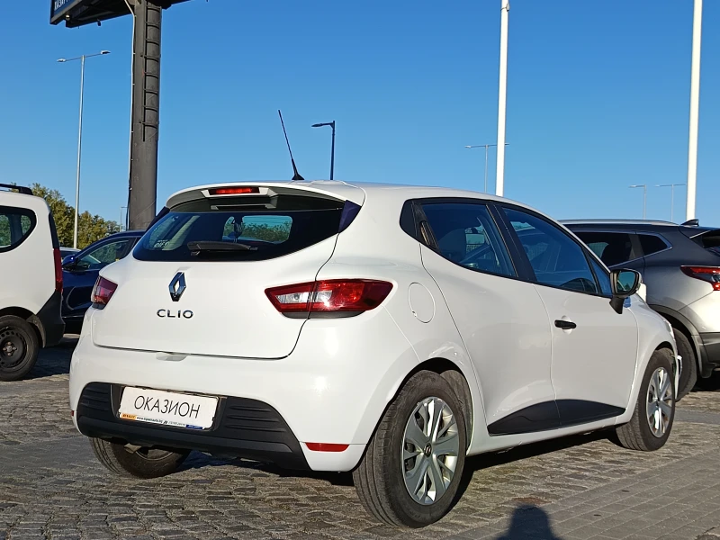 Renault Clio 1.5 dCi/75 к.с., снимка 5 - Автомобили и джипове - 47664197