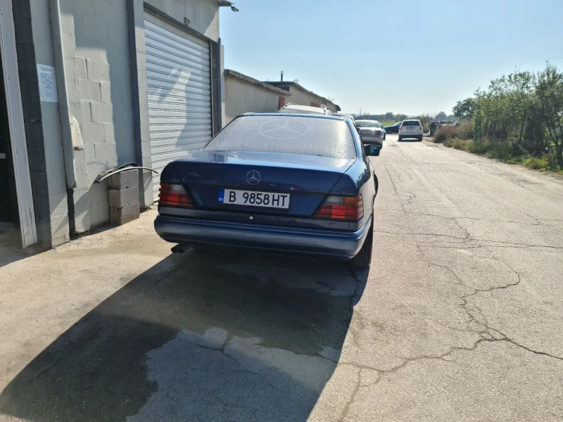 Mercedes-Benz 124 Купе, снимка 7 - Автомобили и джипове - 47667723