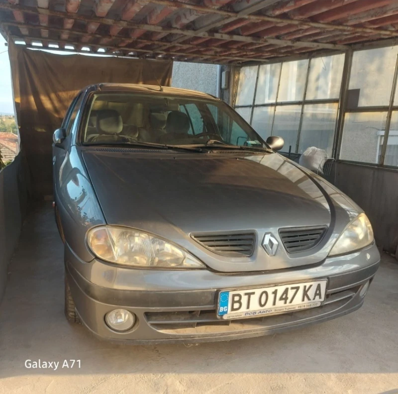 Renault Megane, снимка 2 - Автомобили и джипове - 47733601