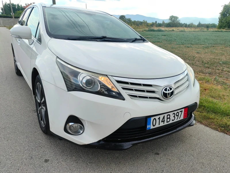 Toyota Avensis 2.0 D4D 126k.c., снимка 1 - Автомобили и джипове - 48403372