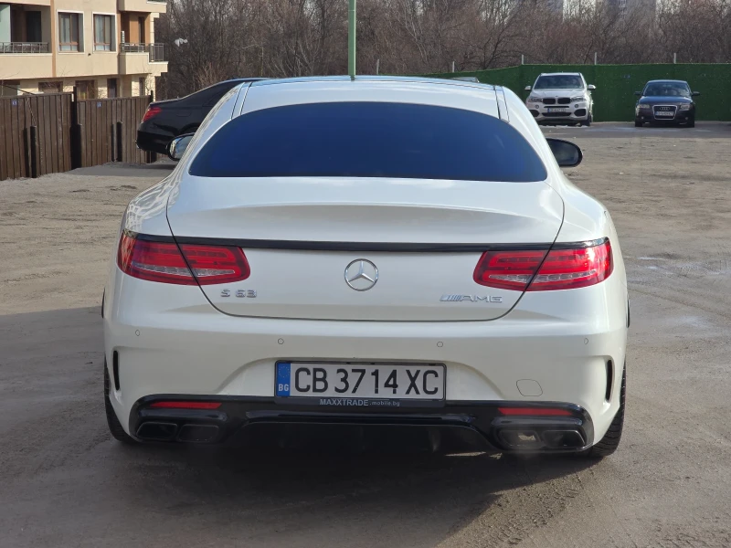 Mercedes-Benz S 63 AMG COUPE CERAMIC SWAROVSKI ЛИЗИНГ, снимка 4 - Автомобили и джипове - 48664742