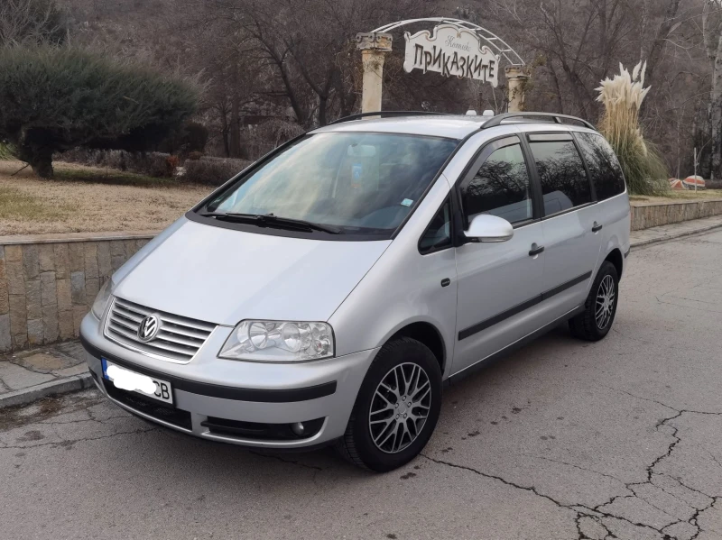 VW Sharan 1.9TDI* 116* Ръчка* , снимка 4 - Автомобили и джипове - 48756498