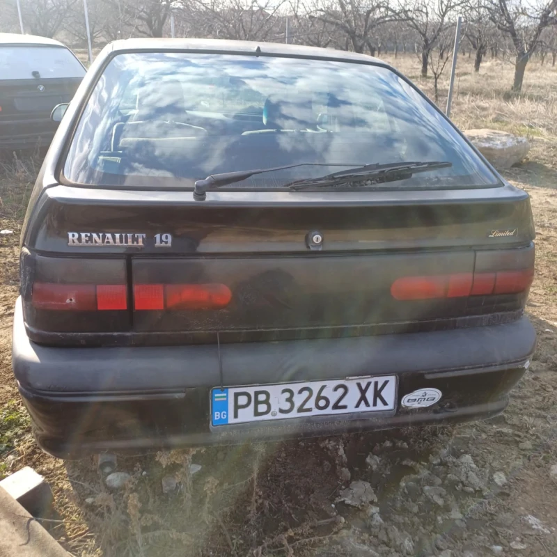 Renault 19, снимка 4 - Автомобили и джипове - 48920257