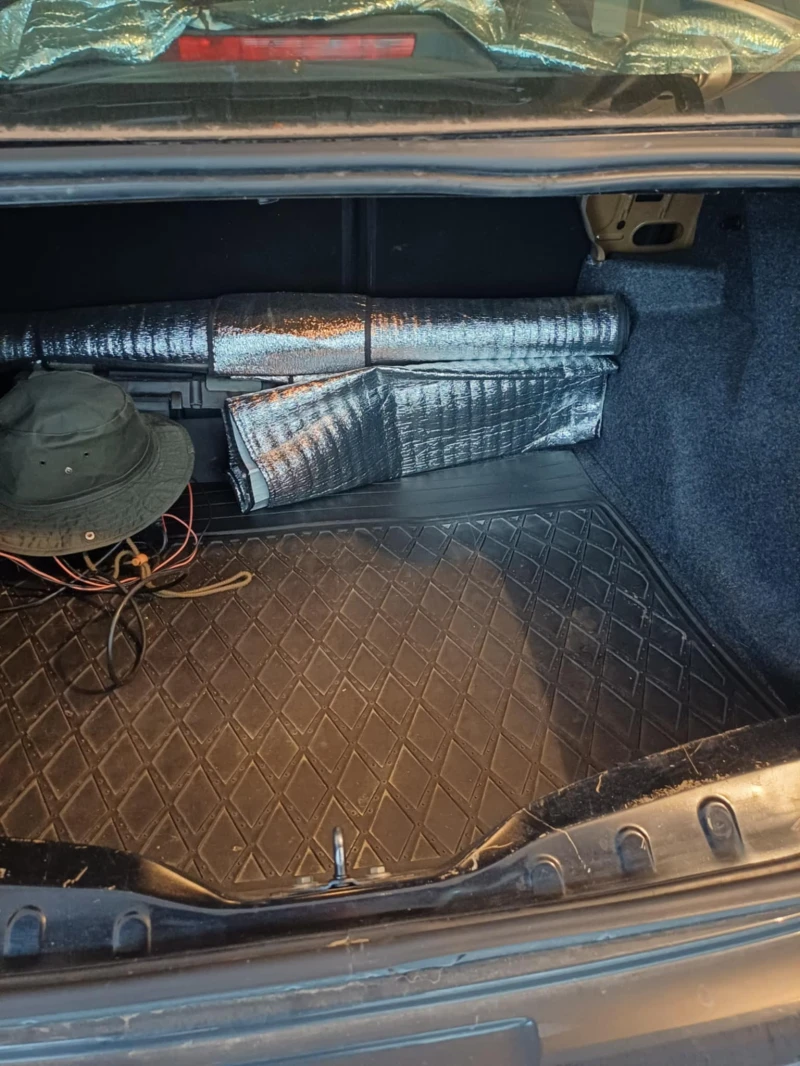 Peugeot 301 1.6 Blue HDI, снимка 7 - Автомобили и джипове - 53002342