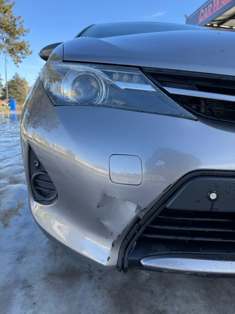 Toyota Auris, снимка 8 - Автомобили и джипове - 53108802