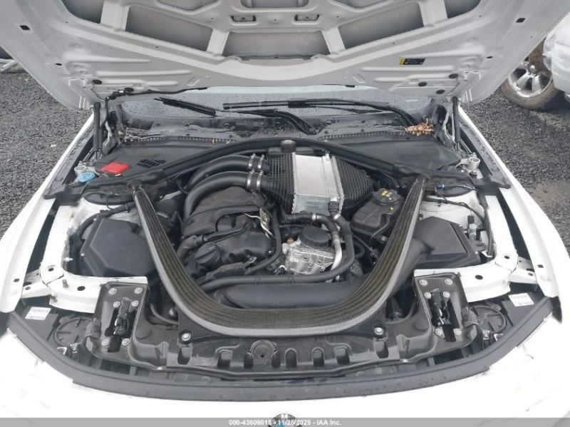 BMW M4 3l, снимка 10 - Автомобили и джипове - 53215111