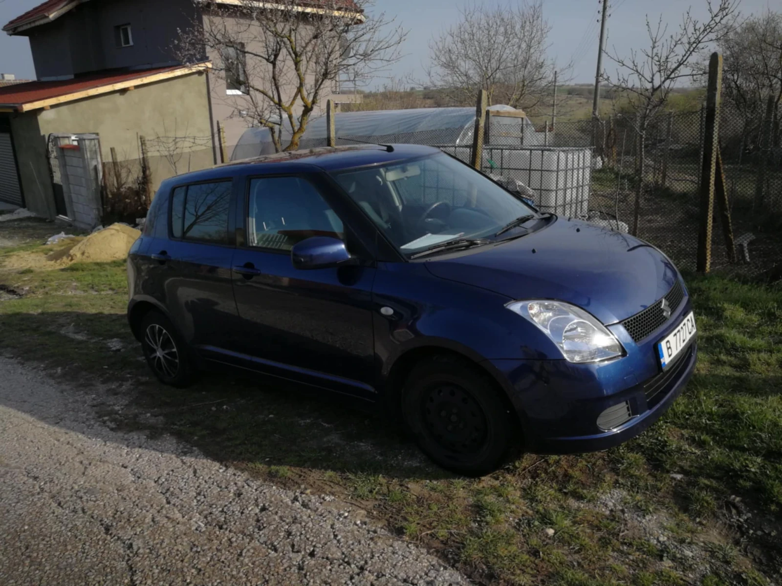 Suzuki Swift 1.3 - изображение 2