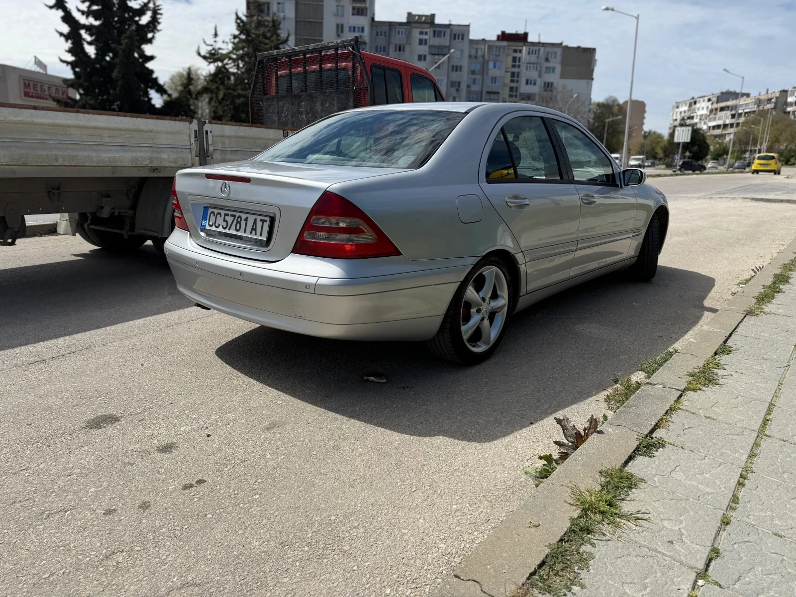 Mercedes-Benz C 180  - изображение 5
