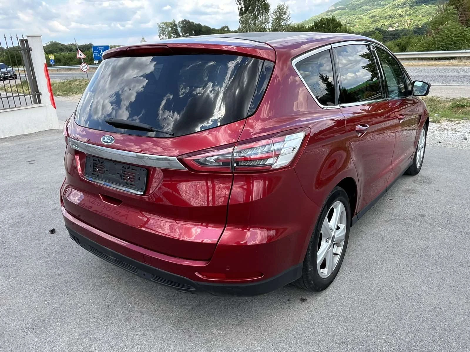 Ford S-Max 2.0TDCI 150кс НАВИГАЦИЯ ЛЕД АВТОПИЛОТ ВНОС ИТАЛИЯ - изображение 4