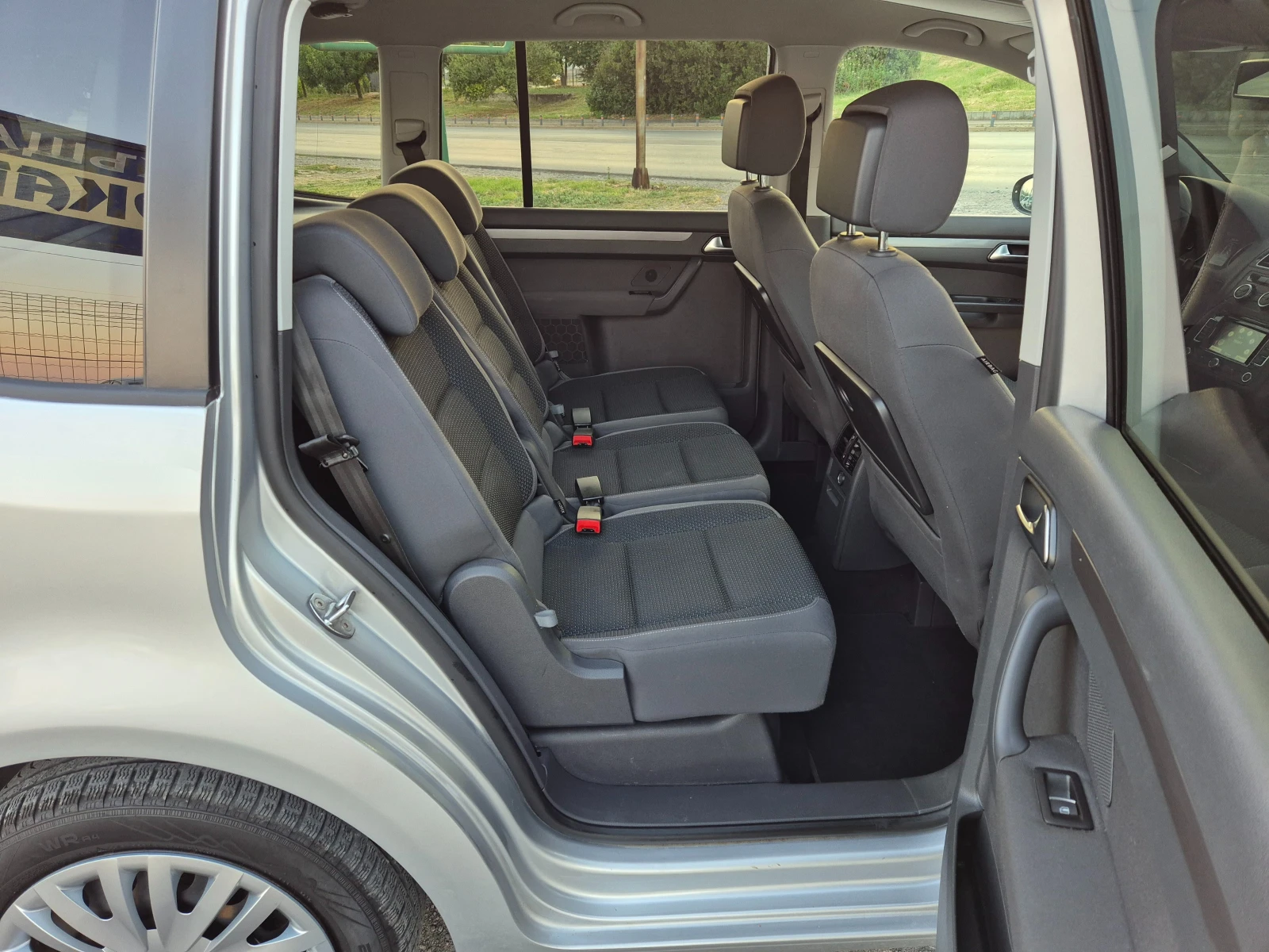 VW Touran 1.6TDI 6+ 1 - изображение 10