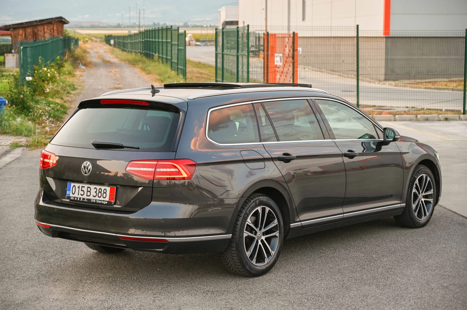 VW Passat  - изображение 9