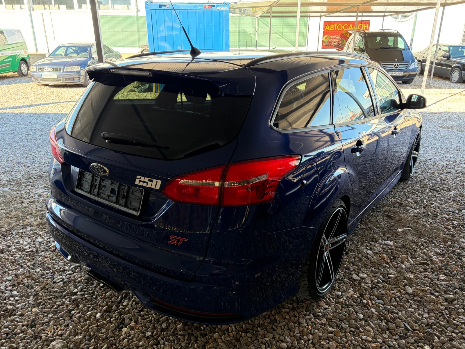 Ford Focus 2.0 T-ST250 - изображение 8