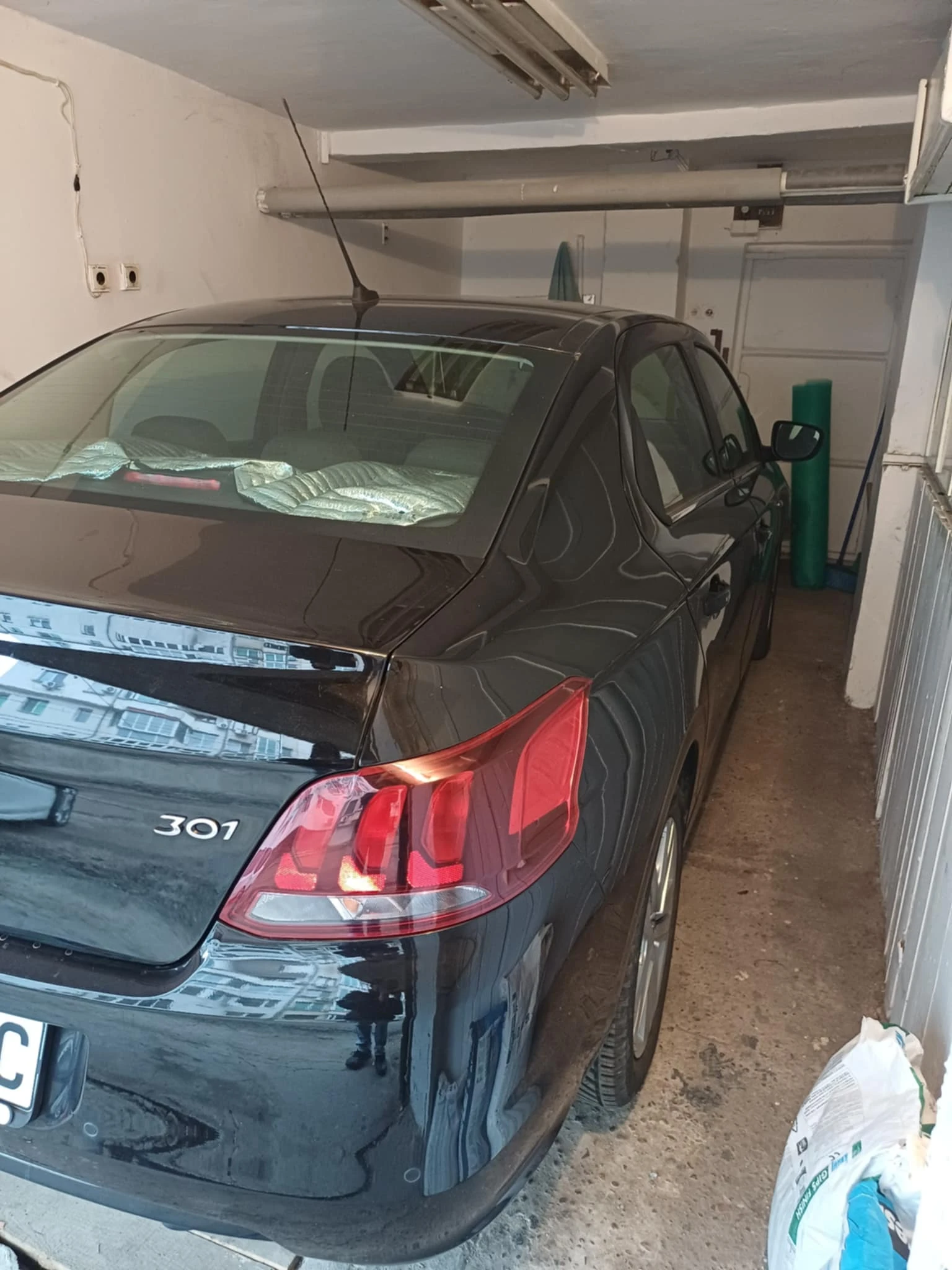 Peugeot 301 1.6 Blue HDI - изображение 3