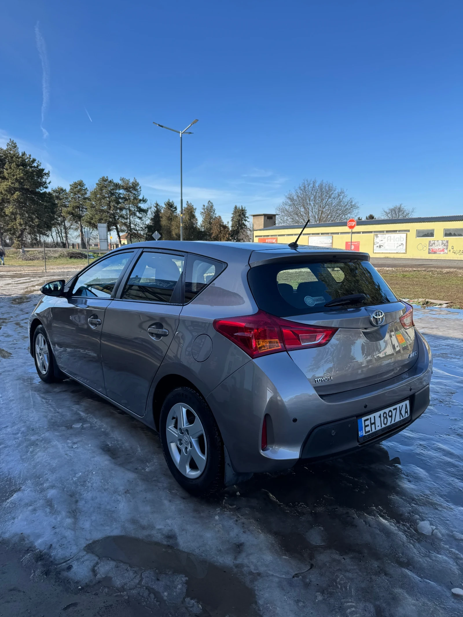 Toyota Auris | Mobile.bg � ����������� 2