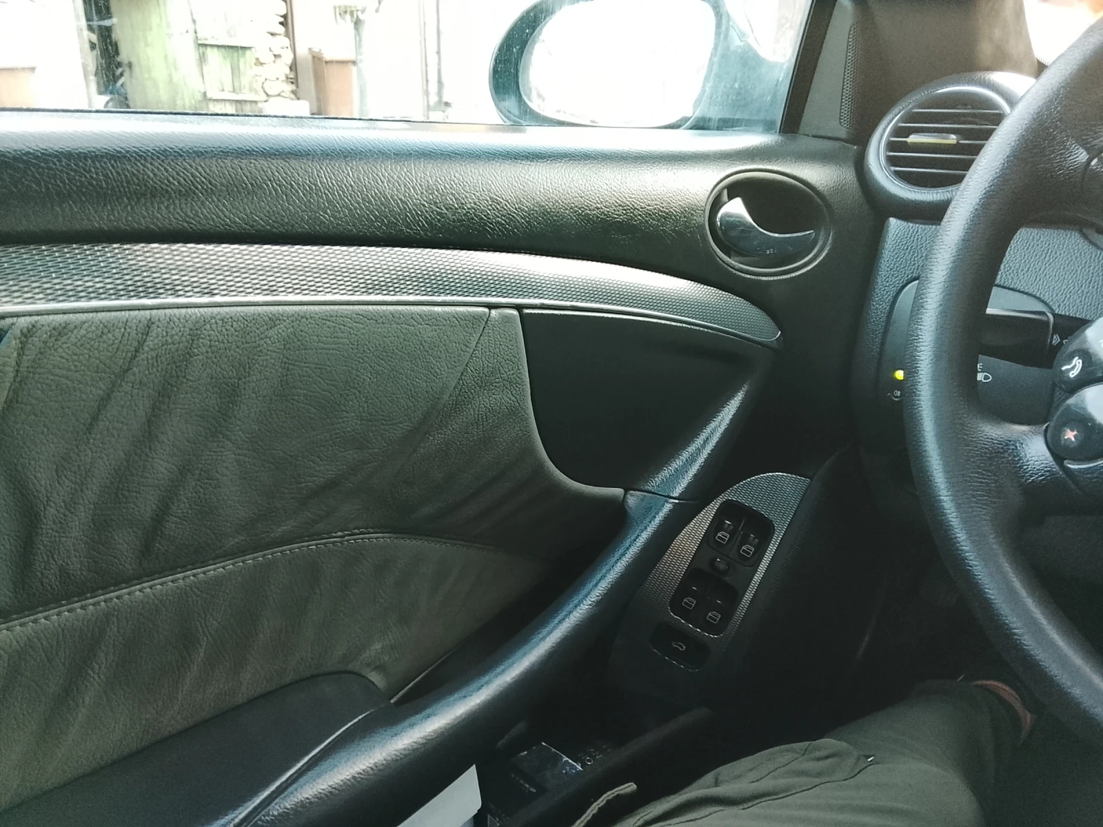 Mercedes-Benz CLK 2.7 CDI, снимка 7 - Автомобили и джипове - 53842603