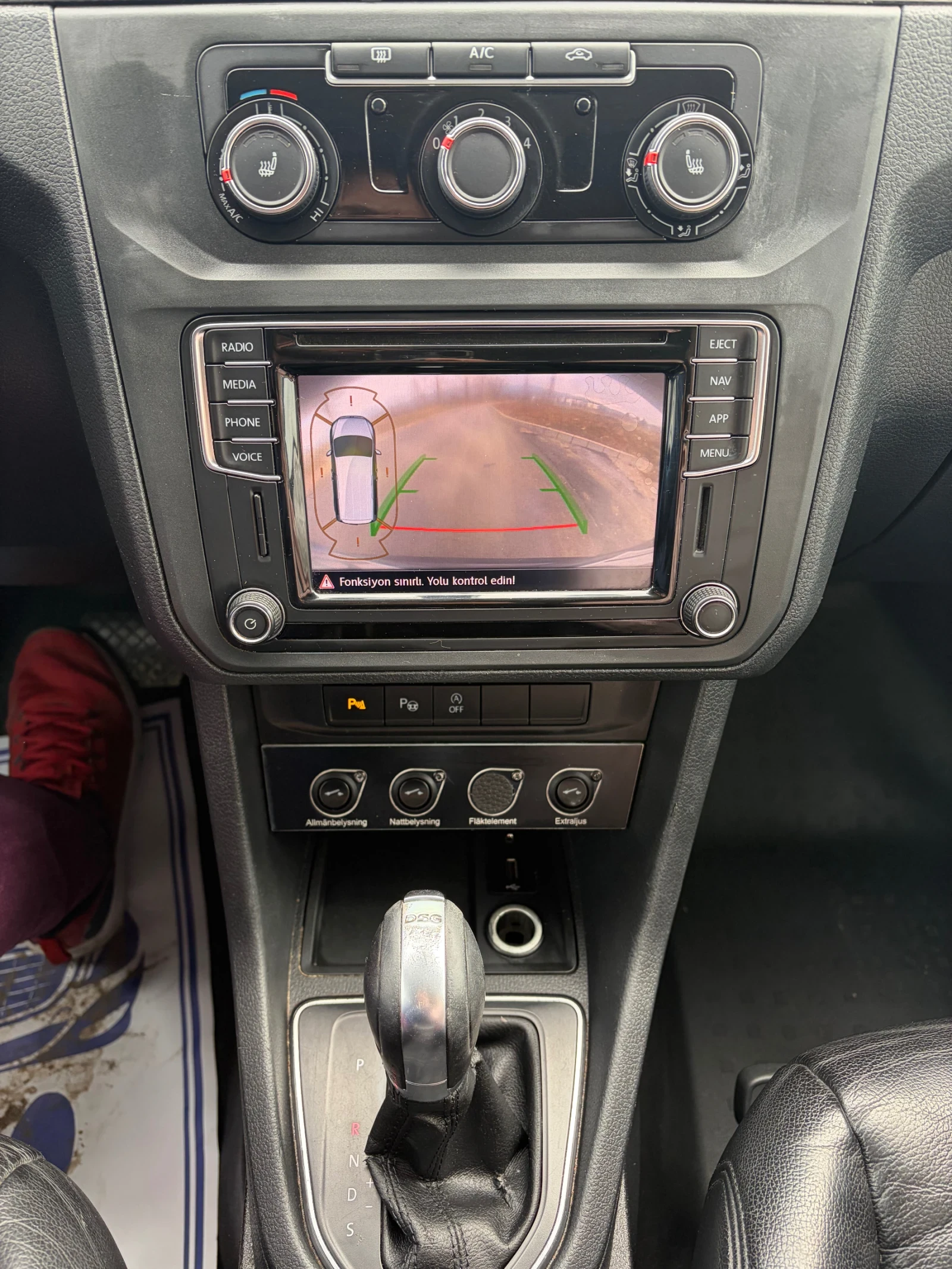 VW Caddy Auto Maxi Life Инвалидна Рампа Фабр Метан, снимка 9 - Автомобили и джипове - 53945207