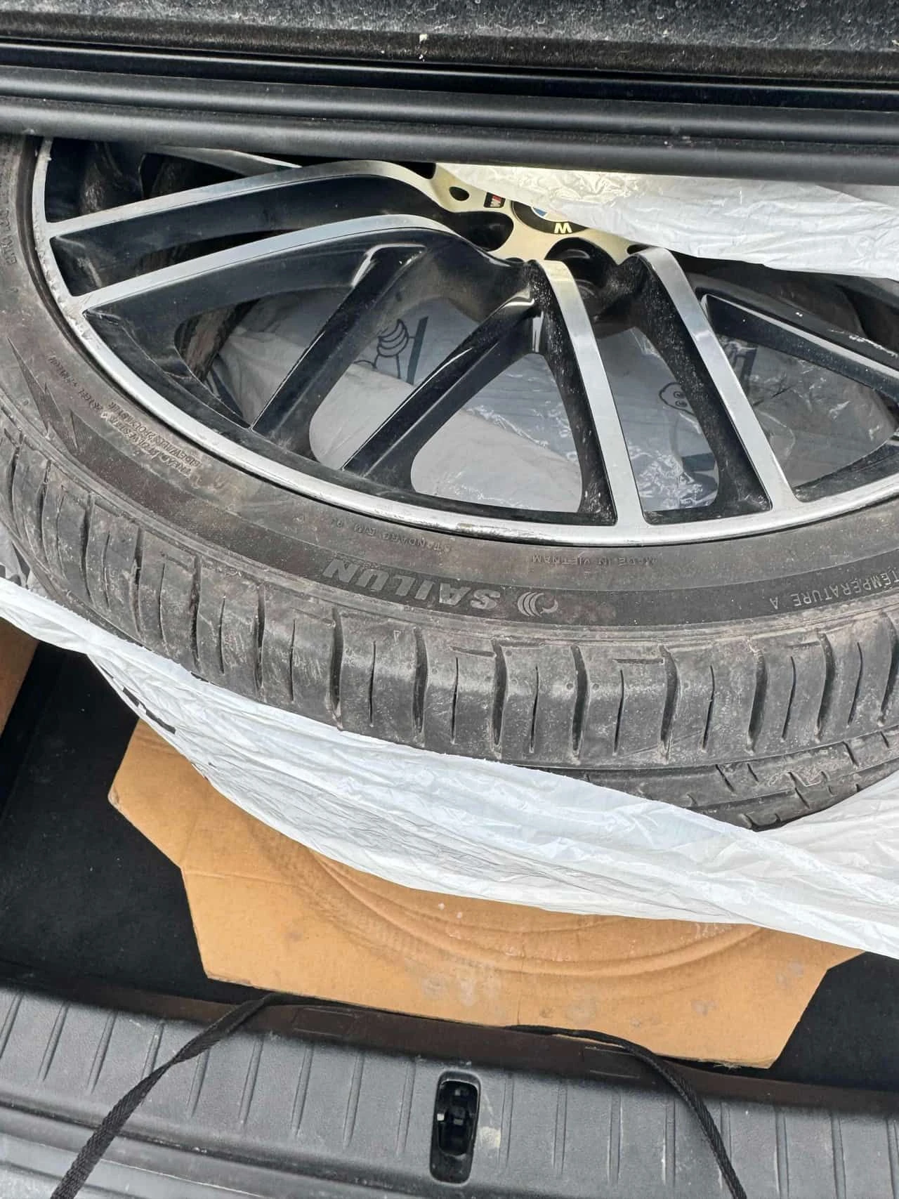 BMW 750 750i xDrive  CARFAX, снимка 10 - Автомобили и джипове - 54156320