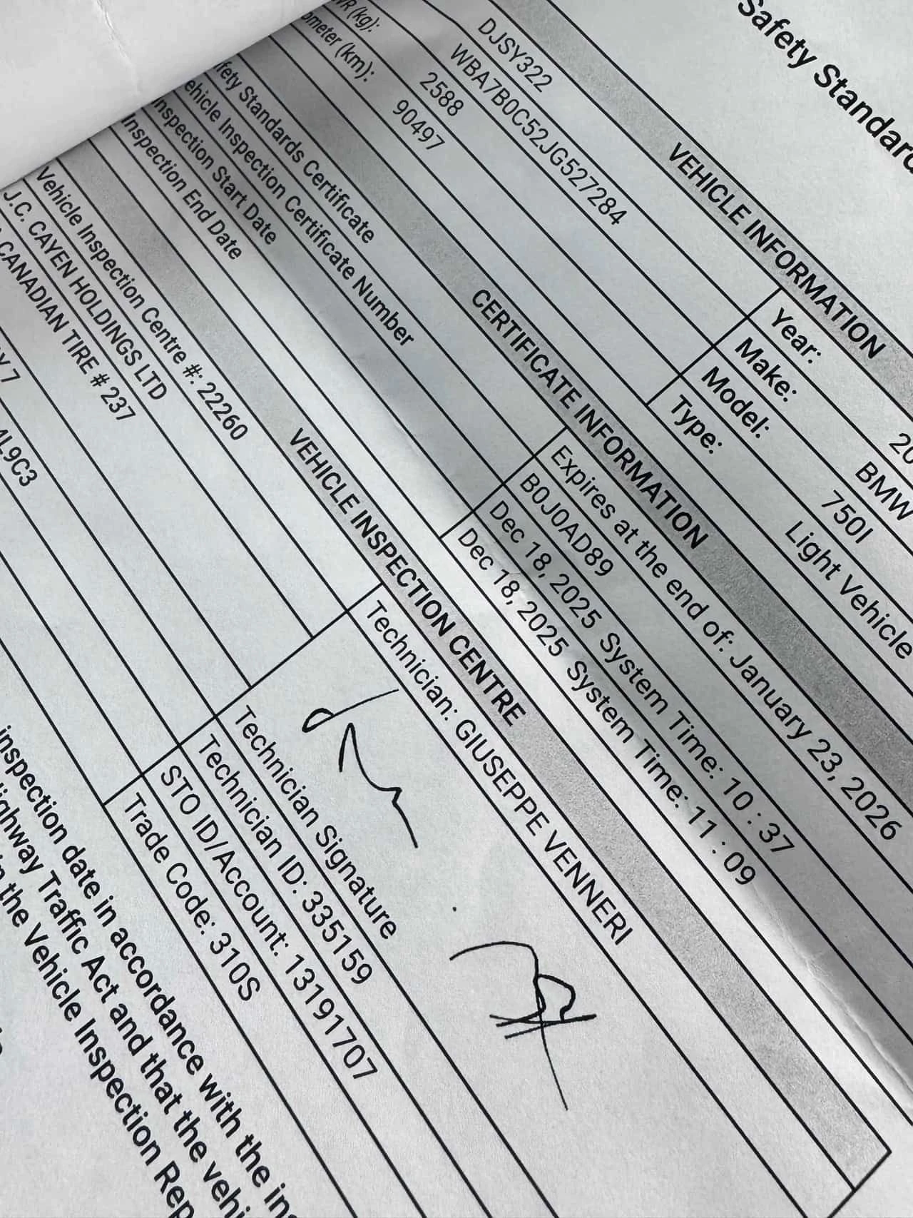 BMW 750 750i xDrive  CARFAX, снимка 14 - Автомобили и джипове - 54156320