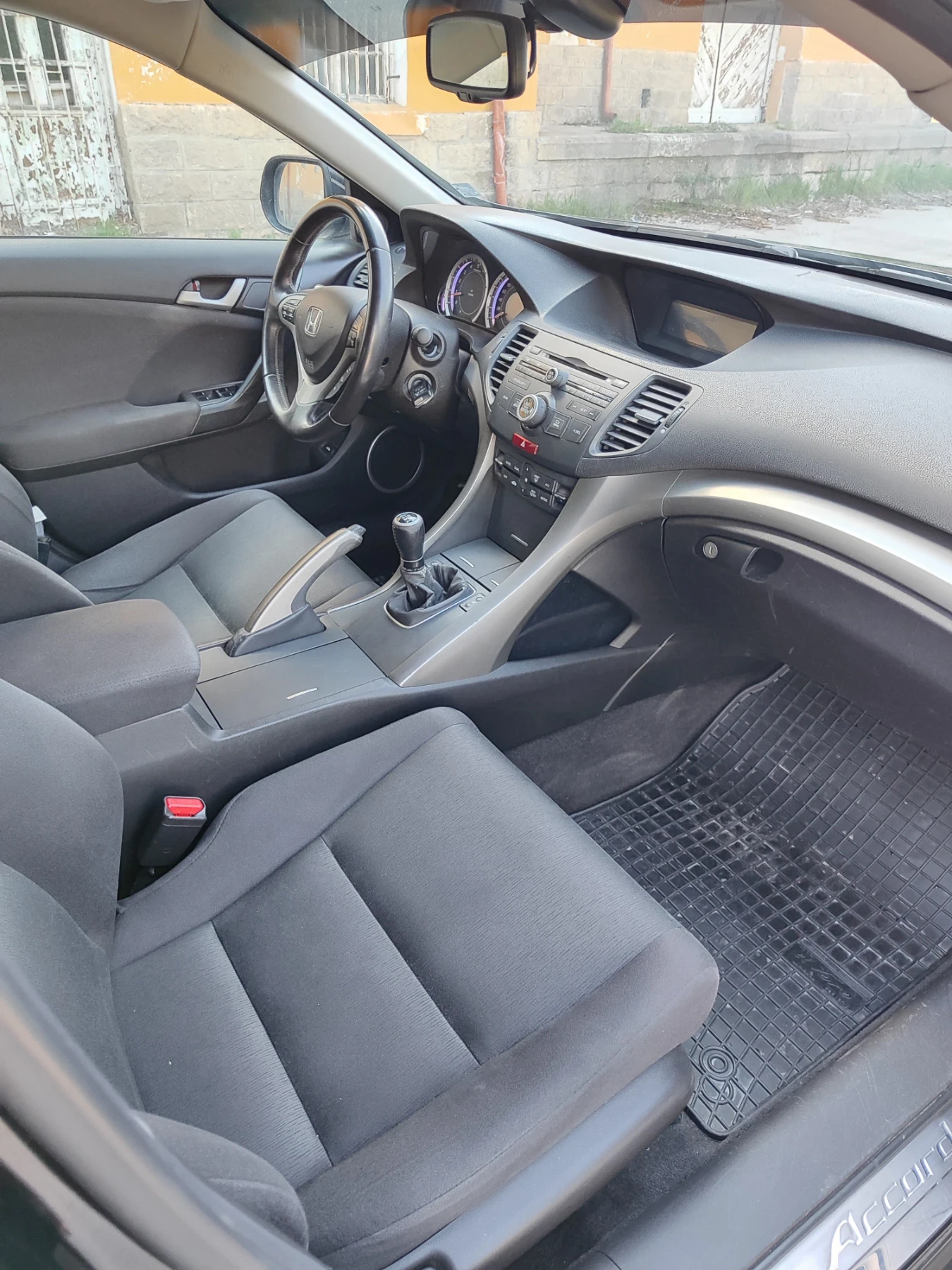 Honda Accord, снимка 12 - Автомобили и джипове - 54174571