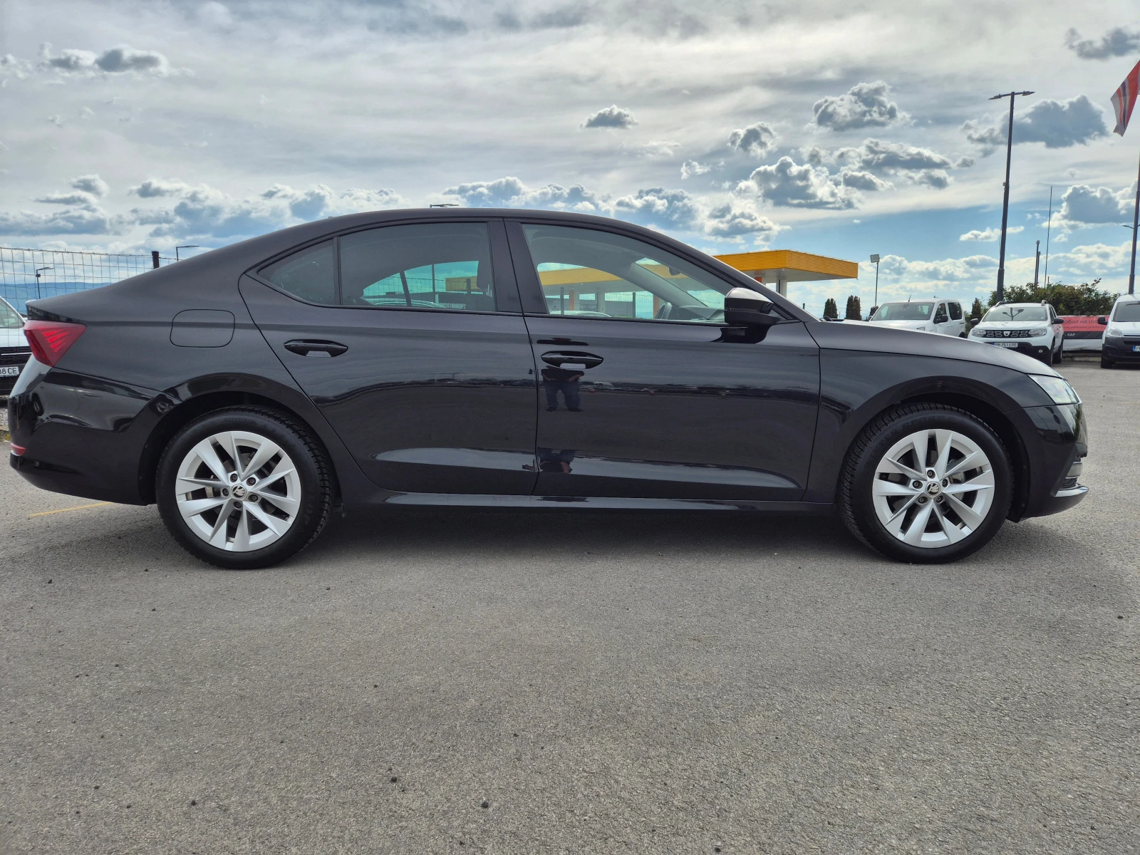 Skoda Octavia STYLE = 2.0 А/Т-НОВА, снимка 6 - Автомобили и джипове - 54413974