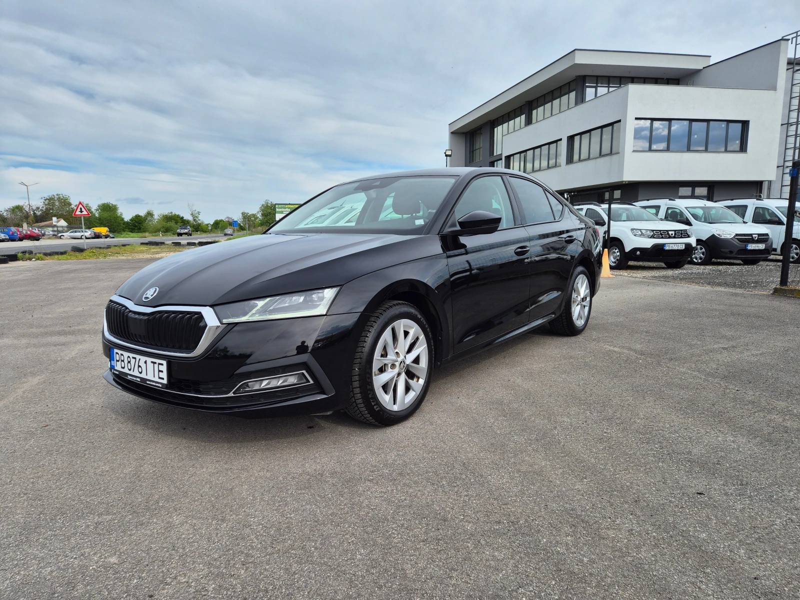 Skoda Octavia STYLE = 2.0 А/Т-НОВА