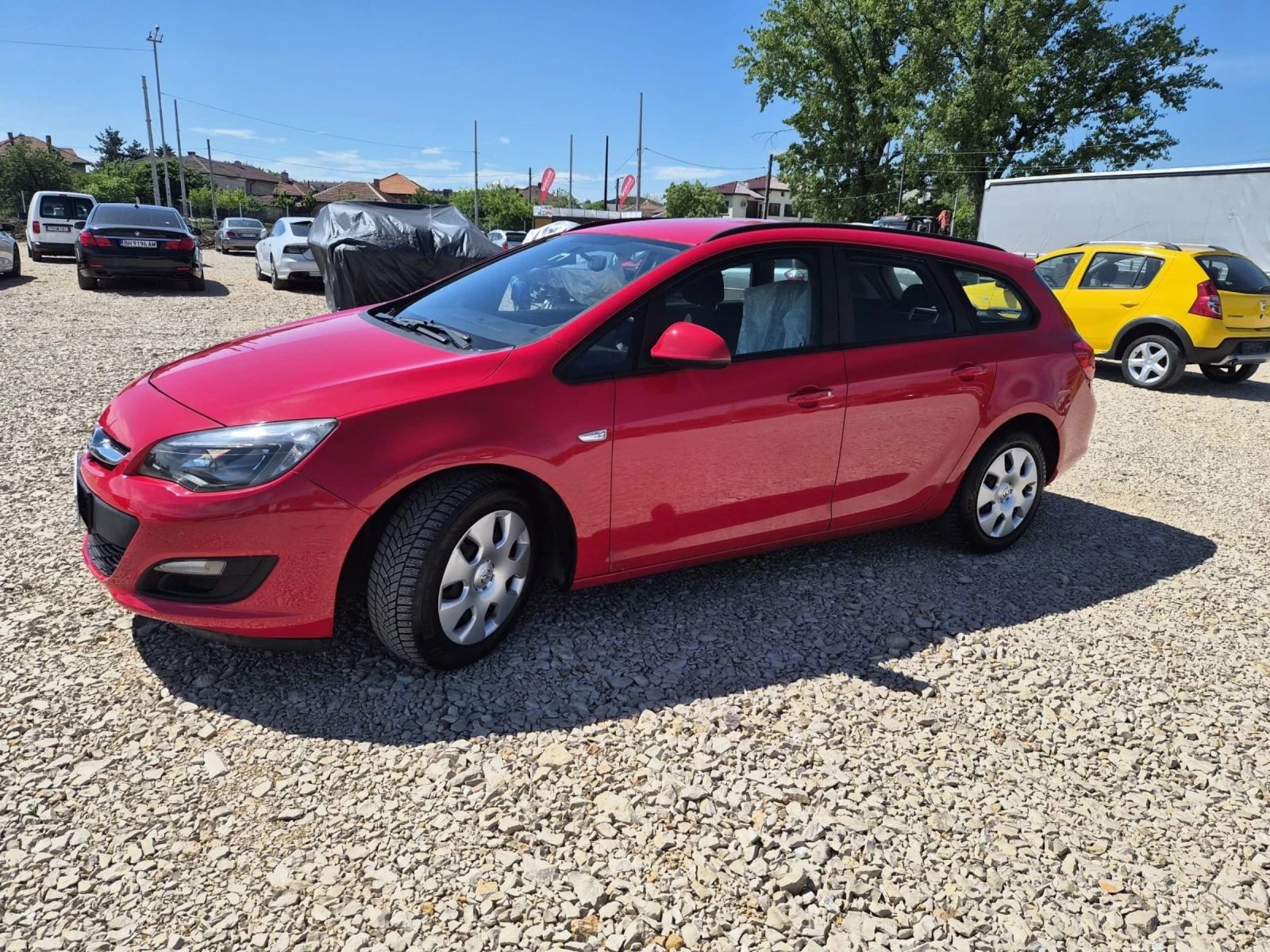 Opel Astra Sports Tourer 1.3 CDTI, снимка 2 - Автомобили и джипове - 54574680