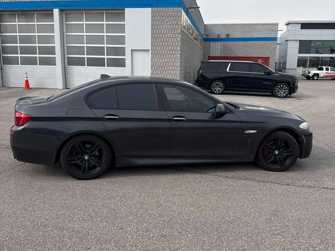BMW 535 М ПАКЕТ/xDrive/ШИБЕДАХ/ПОДГРЕВ/CARFAX/ФИНАНСИРАНЕ, снимка 3 - Автомобили и джипове - 54723710
