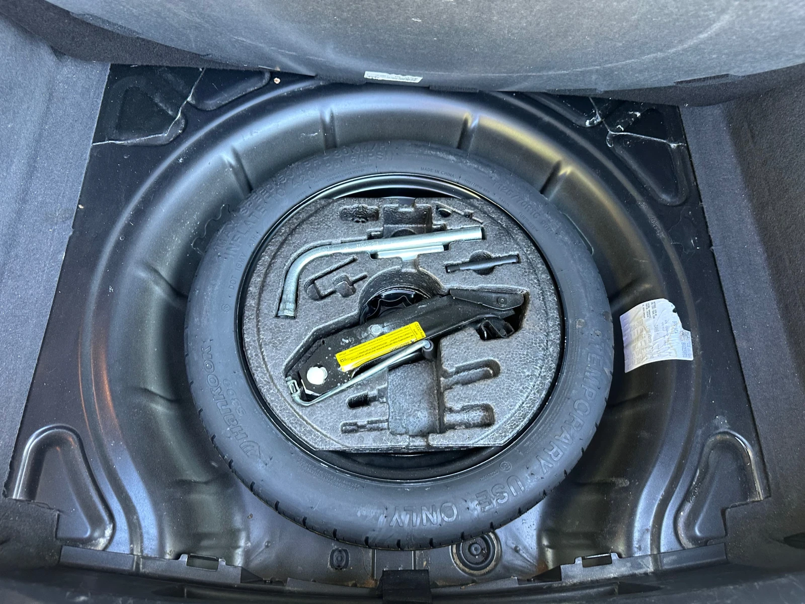 Audi A3 1.6 TDI 90kc , снимка 16 - Автомобили и джипове - 54823889