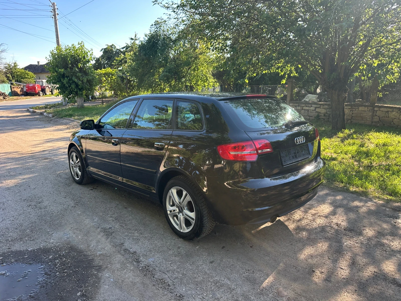 Audi A3 1.6 TDI 90kc , снимка 6 - Автомобили и джипове - 54823889