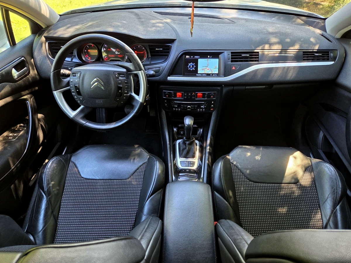 Citroen C5 2.2HDI 204hp Exclusive, снимка 11 - Автомобили и джипове - 55181777