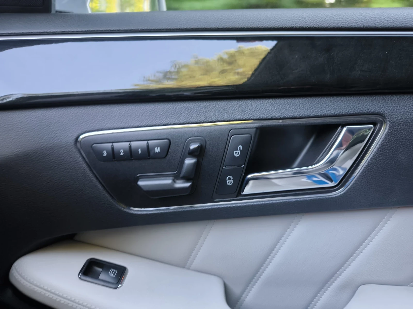 Mercedes-Benz E 350 Cdi 4-MATIK full, снимка 9 - Автомобили и джипове - 55227155