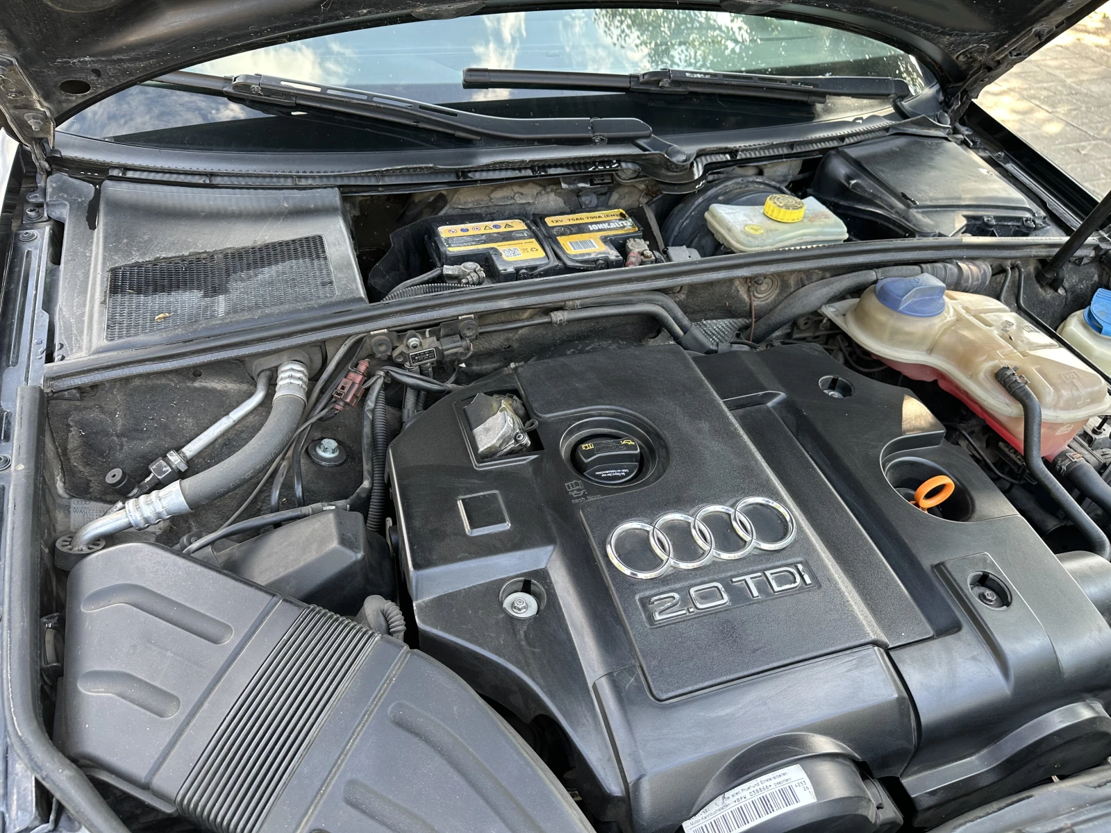 Audi A4 2.0 TDI S-line, снимка 11 - Автомобили и джипове - 55408250