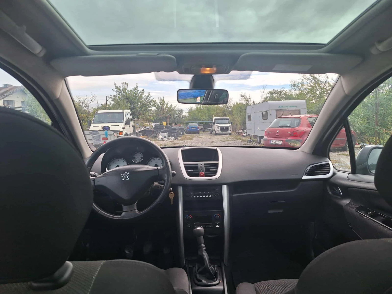 Peugeot 207 1.6HDI , снимка 8 - Автомобили и джипове - 55578611