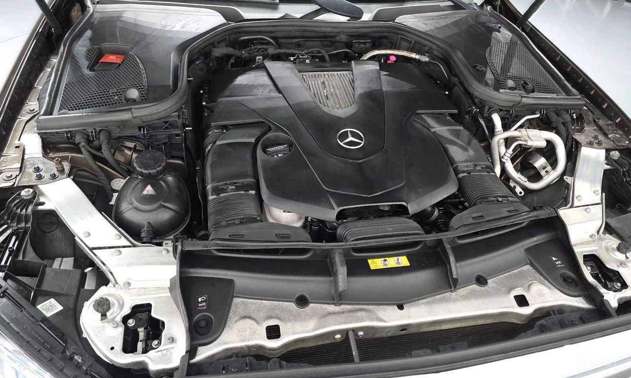Mercedes-Benz E 400 4MATIC* BURMESTER* ОБДУХВАНЕ* LANE* ASSIST* 360КАМ, снимка 17 - Автомобили и джипове - 55587628