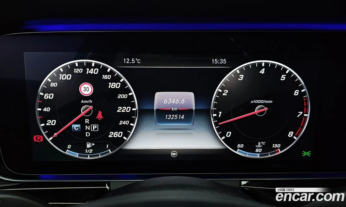 Mercedes-Benz E 400 E400 4MATIC Exclusive, снимка 8 - Автомобили и джипове - 55697220