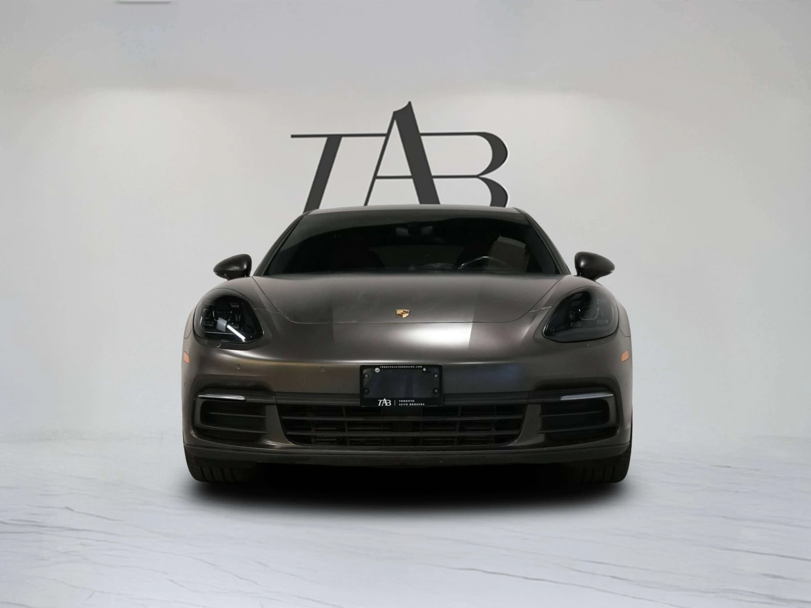 Porsche Panamera * 4 | PREMIUM PLUS PKG | MATTE | 21 IN * CARFAX * , снимка 6 - Автомобили и джипове - 56073110