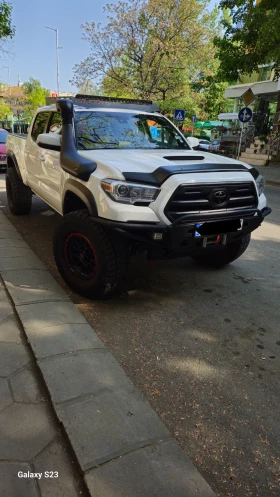 Toyota Tacoma, снимка 1