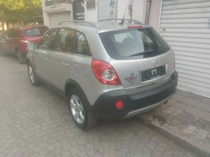 Opel Antara 2.0, снимка 5 - Автомобили и джипове - 47056830