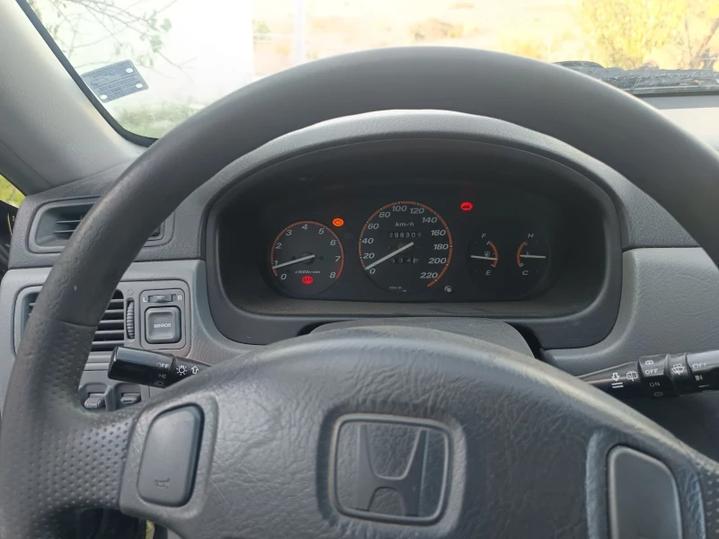 Honda Cr-v 2.0 Газ.Инж. 147 к.с., снимка 9 - Автомобили и джипове - 47802749