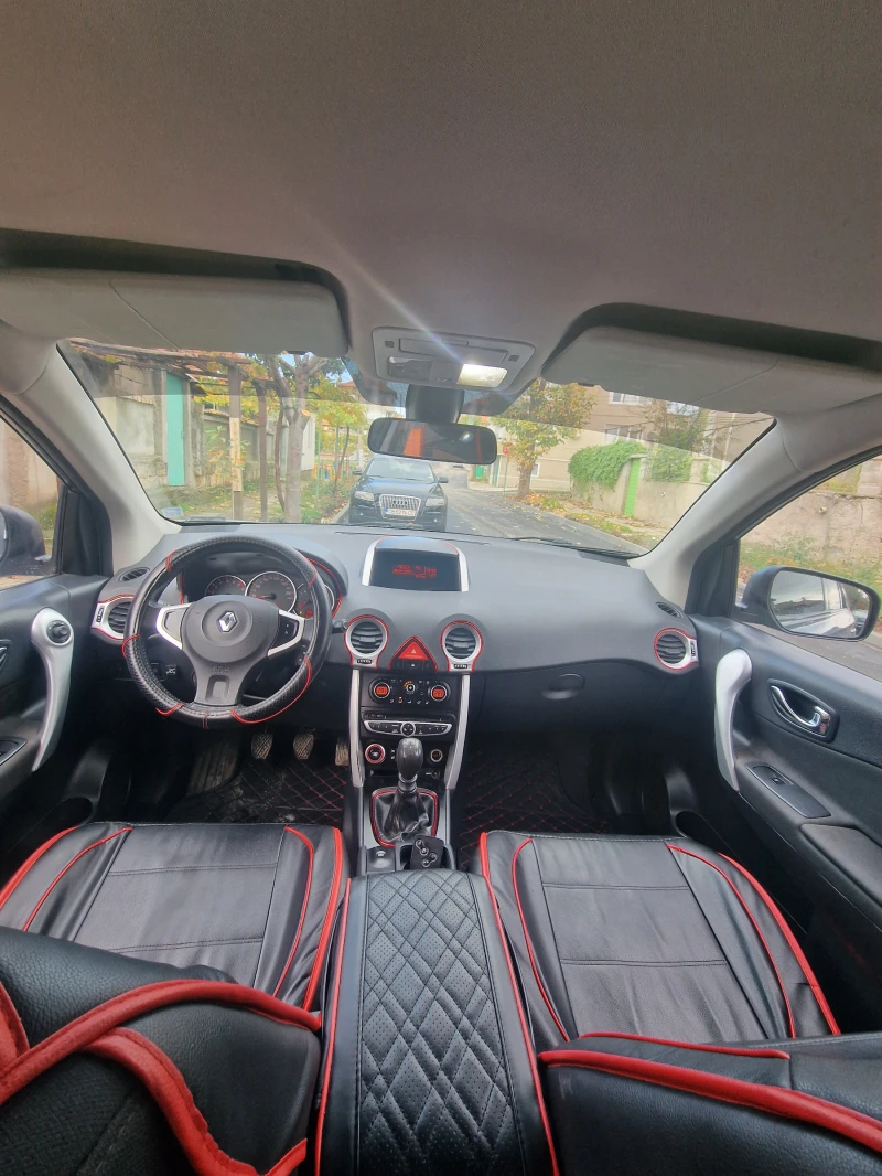Renault Koleos 2.5i, снимка 7 - Автомобили и джипове - 52217246