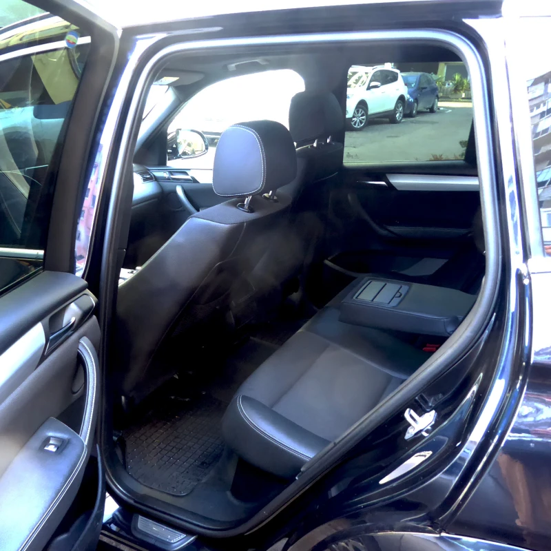 BMW X3 X Drive 2.0D, снимка 7 - Автомобили и джипове - 52888100