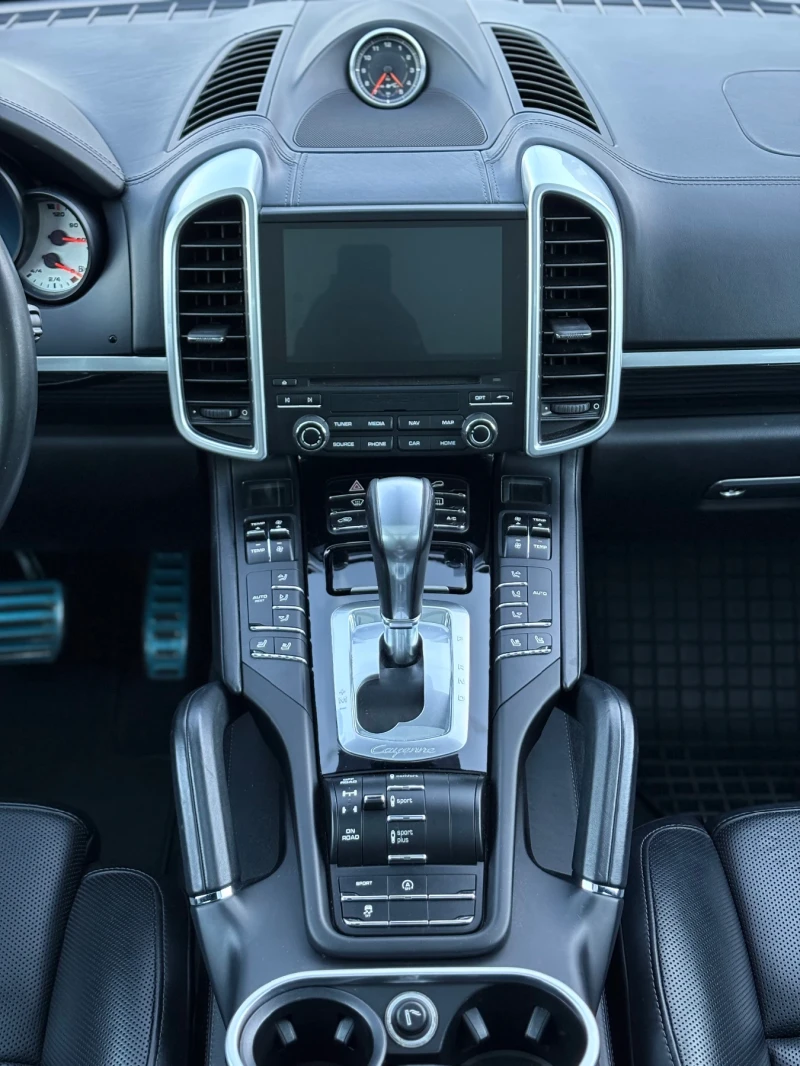 Porsche Cayenne Platinum Edition GTS Pack 3.0D, снимка 12 - Автомобили и джипове - 52921739