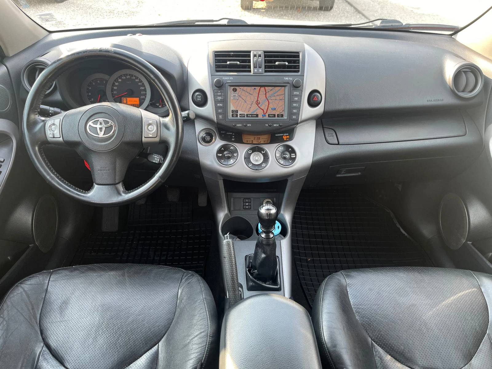 Toyota Rav4 ВС екстри !! 2.2 136коня - изображение 6