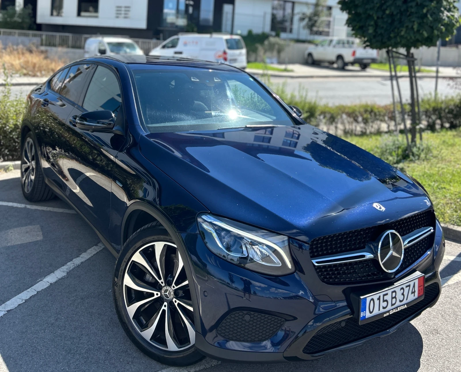 Mercedes-Benz GLC 350 PLUGINHYBRID* 4Matic* 9GTRONIC* BURMESTER - изображение 2