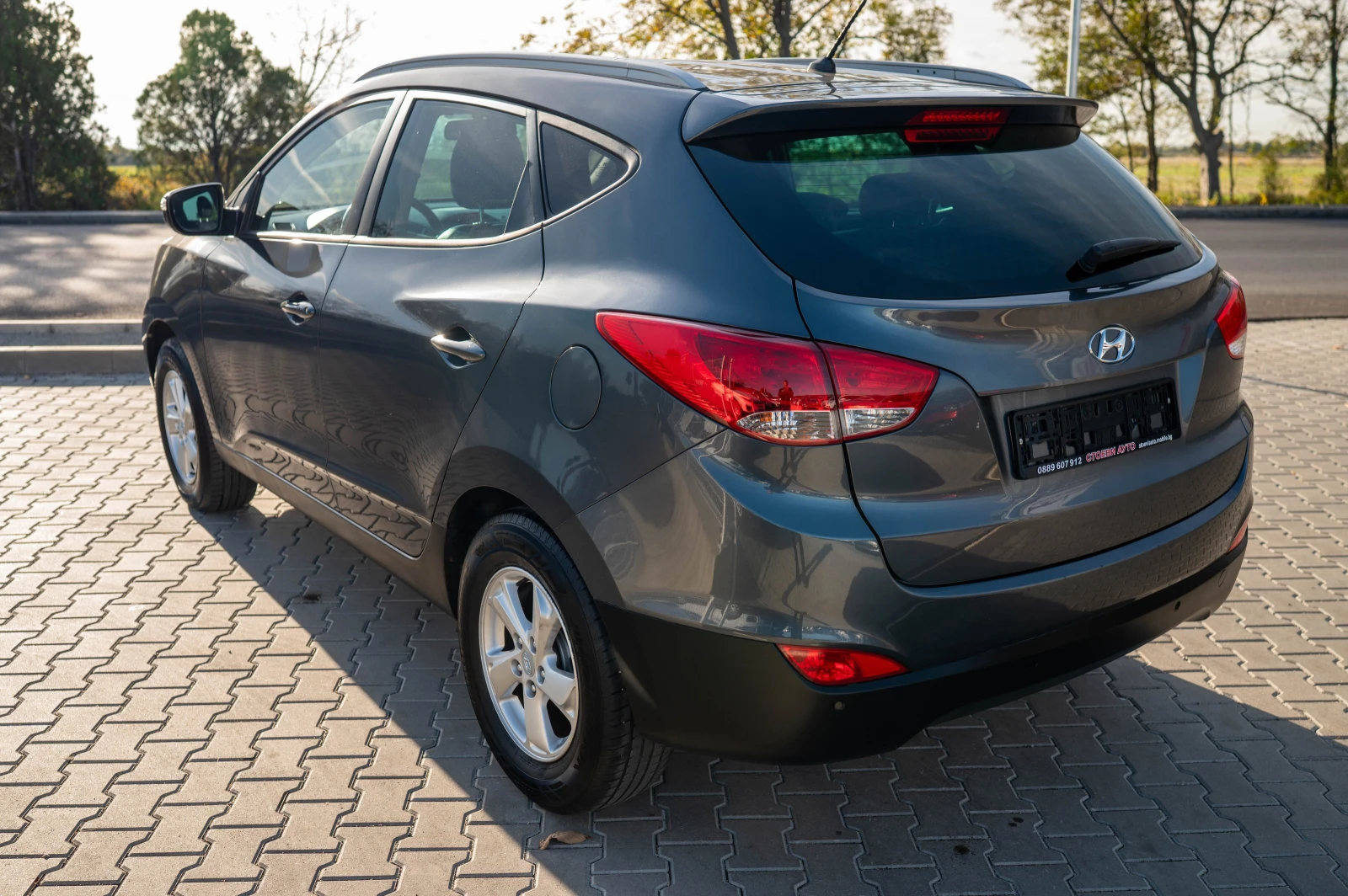Hyundai IX35 2.0i* Бензин* 163кс* кожа - изображение 7