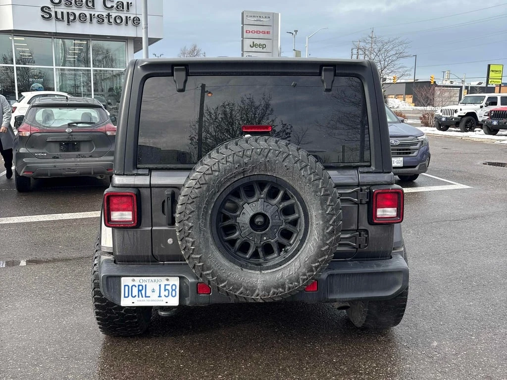 Jeep Wrangler Unlimited Sahara 2018* CARFAX * БЕЗ ПЪРВОНАЧАЛНА - изображение 5