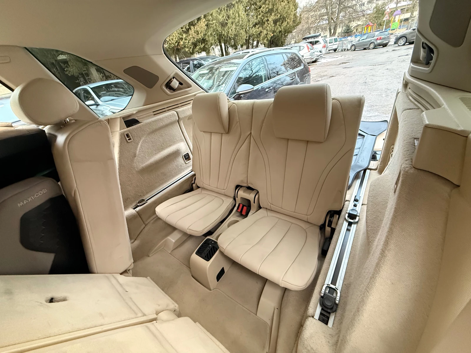 BMW X5  xDrive40d / 313 к.с. / 7 места / Пълна история  - изображение 7