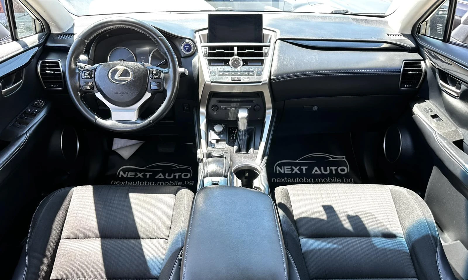 Lexus NX 300h 2.5HYBRID 197HP 4Х4 EURO6B - изображение 10