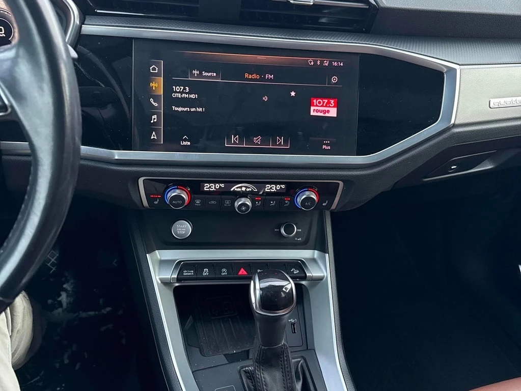 Audi Q3 * Technik * CARFAX * БЕЗ ПЪРВОНАЧАЛНА ВНОСКА - изображение 9