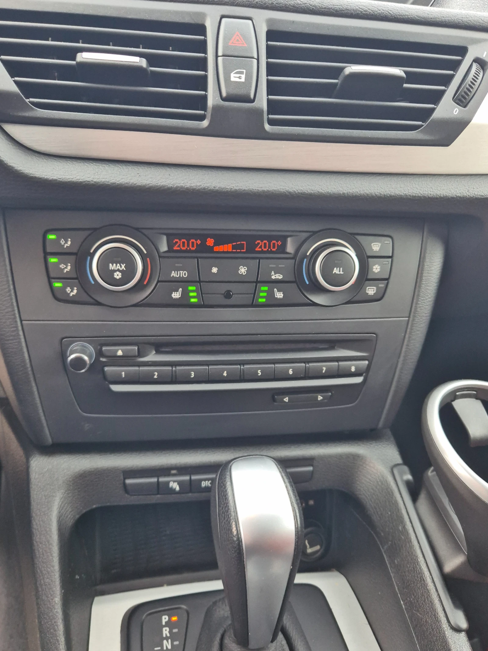 BMW X1 23d Xdrive! 125000км! Full!, снимка 12 - Автомобили и джипове - 54162137